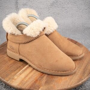 UGG Mckay Chestnut Suede Sheepskin Ankle Mini Boots Booties Shoes Size 8.5 Women